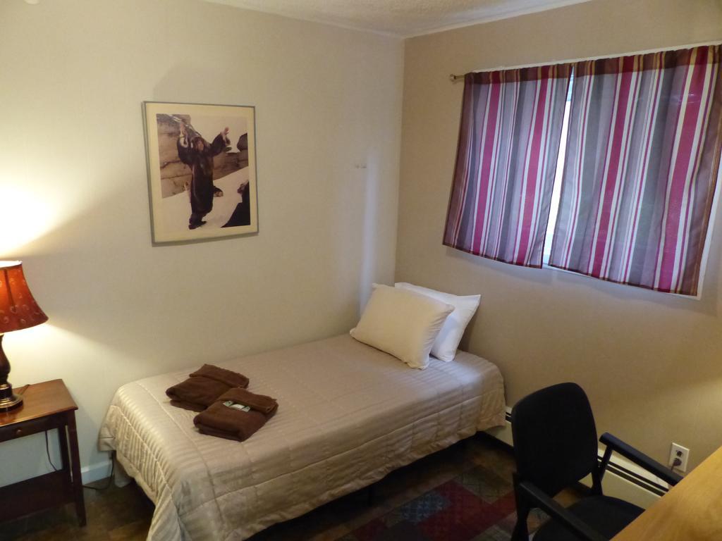 Bent Prop Inn & Hostel Of Alaska - Downtown أنكوراج المظهر الخارجي الصورة