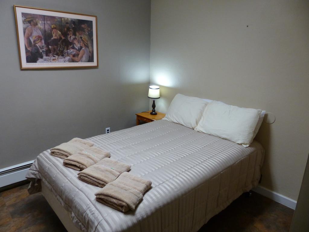 Bent Prop Inn & Hostel Of Alaska - Downtown أنكوراج المظهر الخارجي الصورة