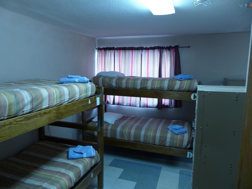 Bent Prop Inn & Hostel Of Alaska - Downtown أنكوراج المظهر الخارجي الصورة