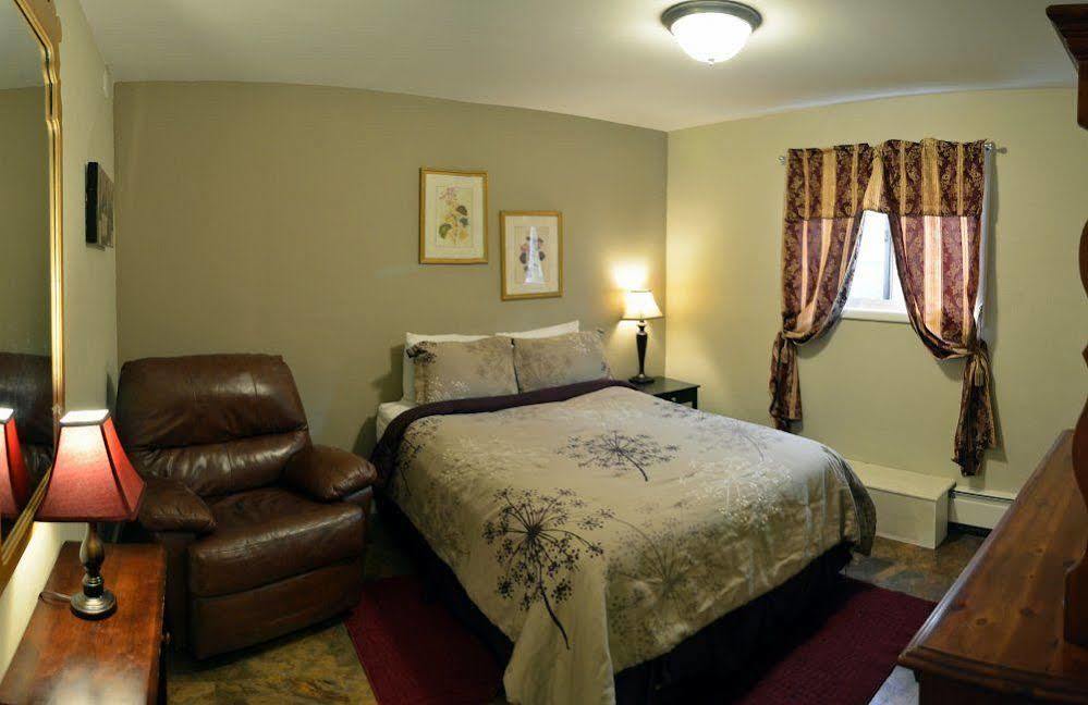 Bent Prop Inn & Hostel Of Alaska - Downtown أنكوراج المظهر الخارجي الصورة